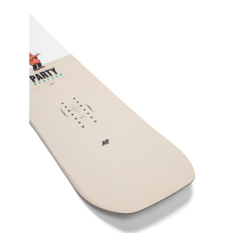 K2-partyplatter-snowboard-tail